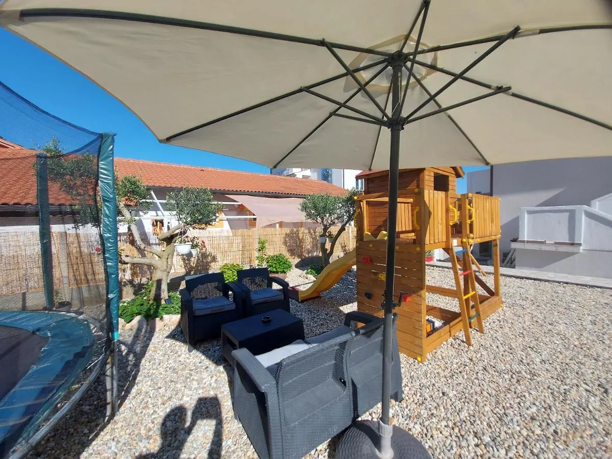 Guesthouse Raffaello Kampor